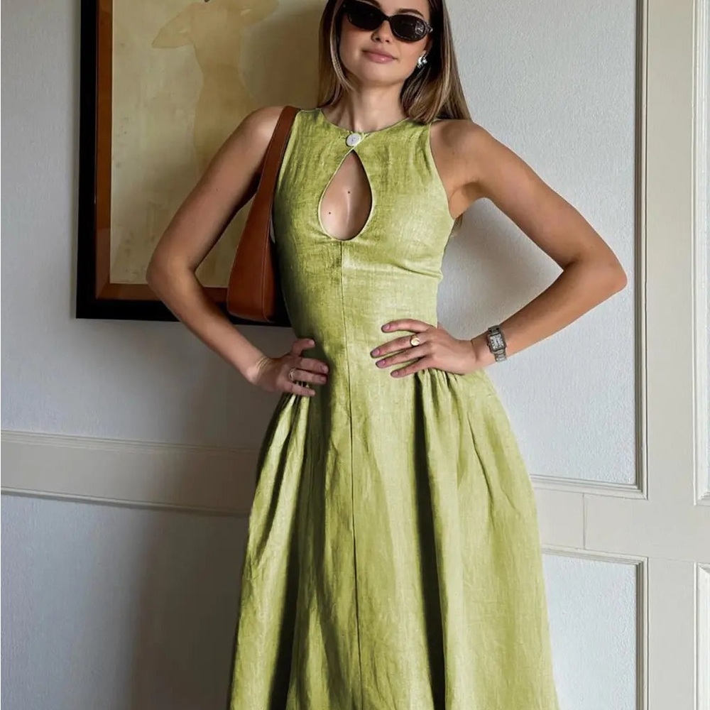 Sara Green Linen Midi Dress